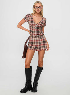 Odera Short Red Check