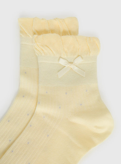 Ceyla Frill Socks Yellow Polka