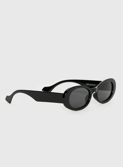 Runaway Baby Oval Sunglasses Black
