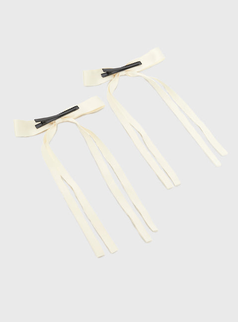 Hair clip  Two bow tie design, ribbon style, clip fastening