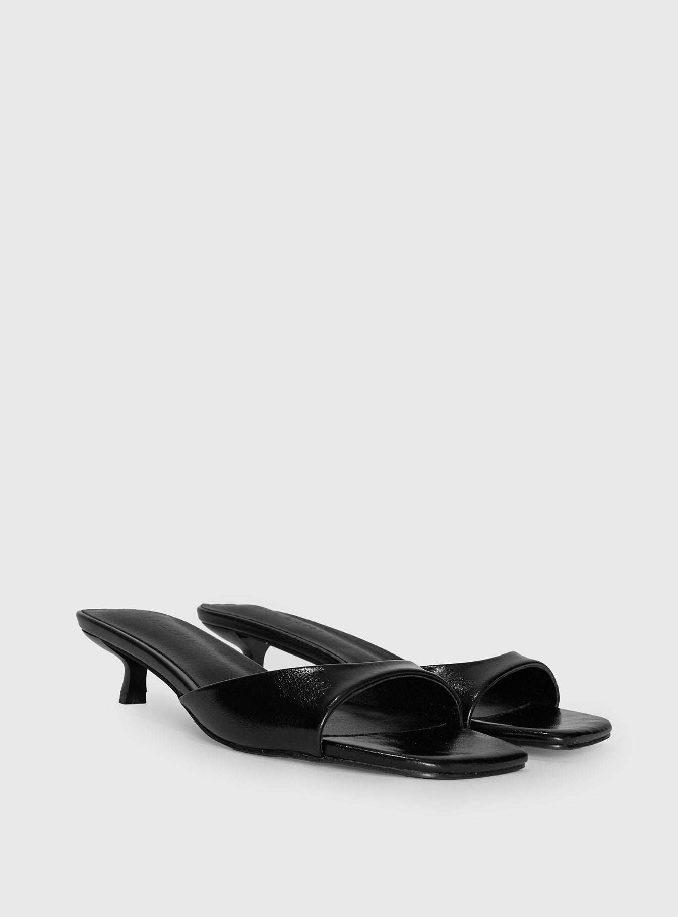 Billini Blossom Heels Black