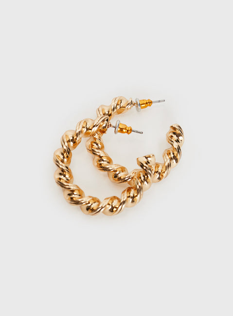 Gold-toned earrings Twist design, stud fastening, hoop look