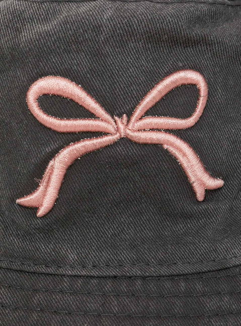 Let Them Eat Cake Hat Black