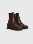 Halo Boots Brown