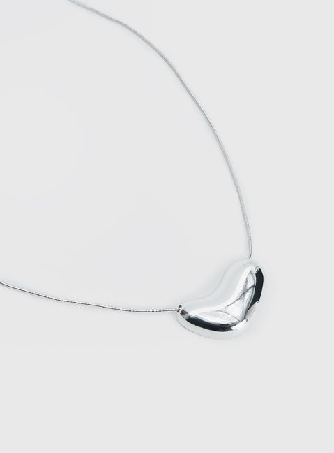 Noteworthy Pendant Necklace Silver