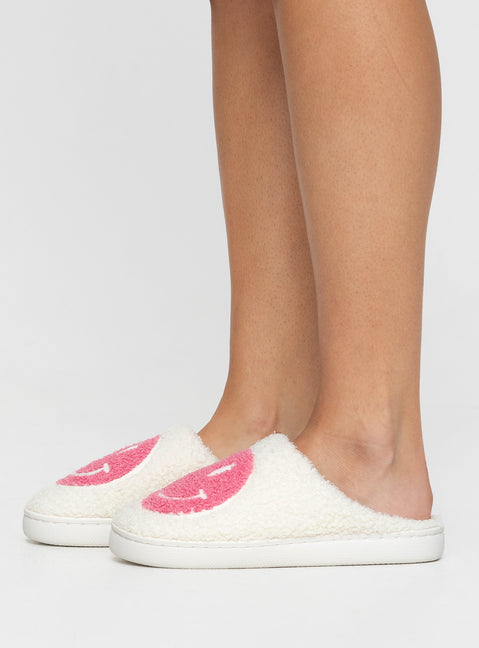 Slippers,  Slip on style, graphic print, closed toe, soft interior and outer, padded footbed