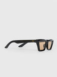 Every Girl Sunglasses Black / Orange