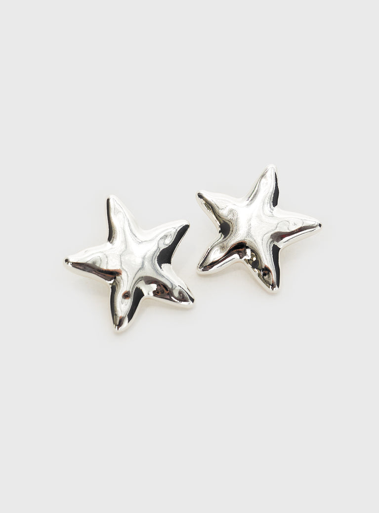 Star silver earrings