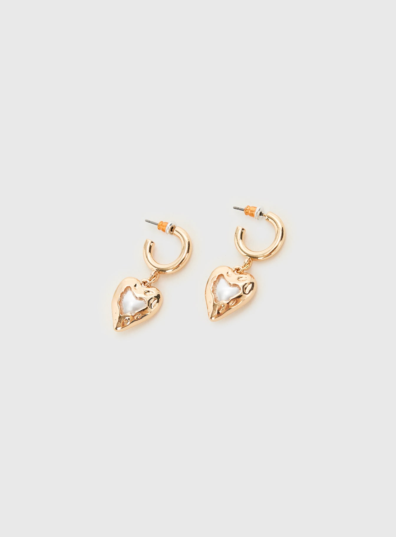 Live In Reality Heart Earrings Gold