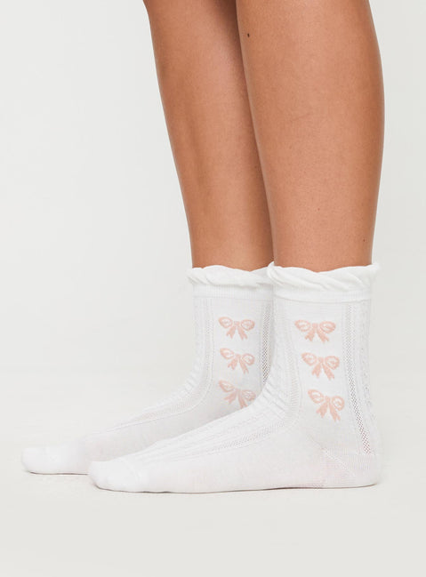 Crew socks Lace & bow detail, frill trim, slight stretch