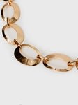 Gold-toned necklace Chunky style, lobster clasp fastening