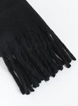 Scarf Soft knit material with good stretch 