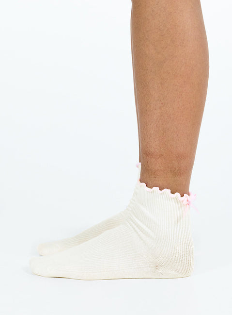Socks Bow detail Lettuce edge cuff Good stretch
