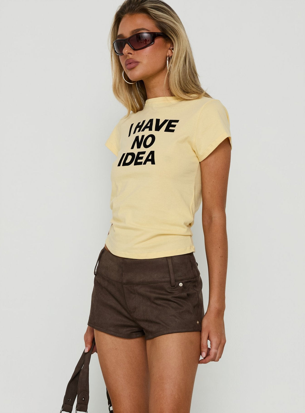 Lydee Mini-Shorts zum Schnüren Braun