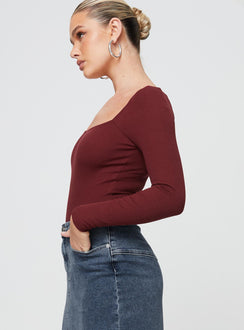 side view of model wearing Princess Polly Charlotte Bodysuit Burgundy Full Sleeves Square Neck 