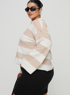 side view of model wearing Princess Polly Rick Sweater White / Beige Curve regular 