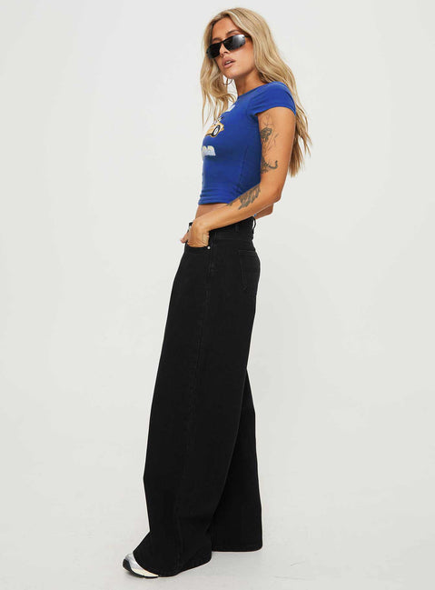 Front view of model wearing  front Princess Polly High Waisted  Naylor Wide Leg Jeans Washed Black Denim