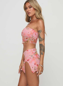 Matching set Mesh material, floral print, strapless style, inner silicone strip at bust, elasticated waist, split in hem Good stretch, fully lined  Princess Polly Lower Impact 