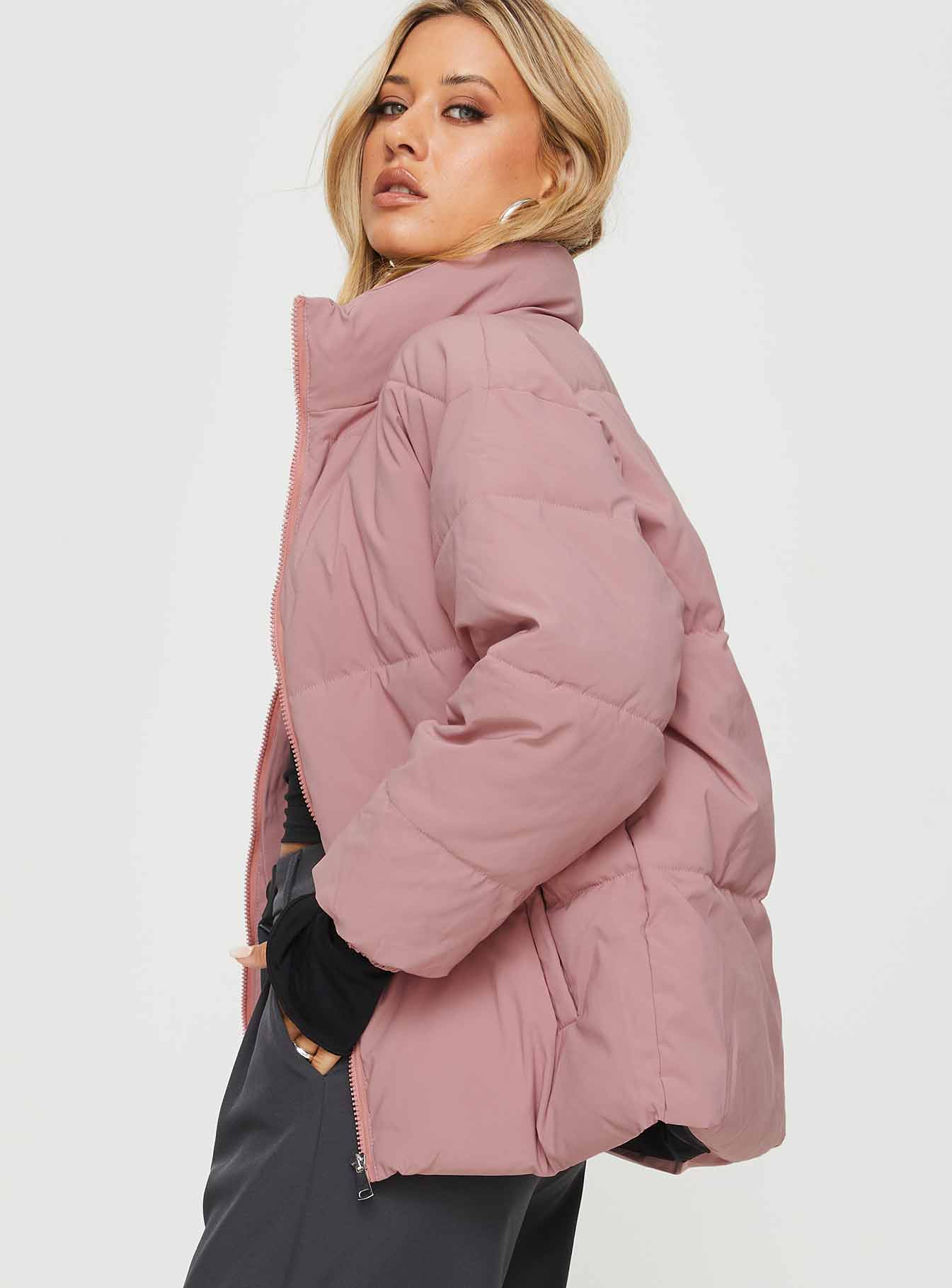 Oversized puffer jacket Drop shoulder, high neck, twin hip pockets, elasticated cuffs, zip fastening at front  Non-stretch, fully lined  Princess Polly Lower Impact