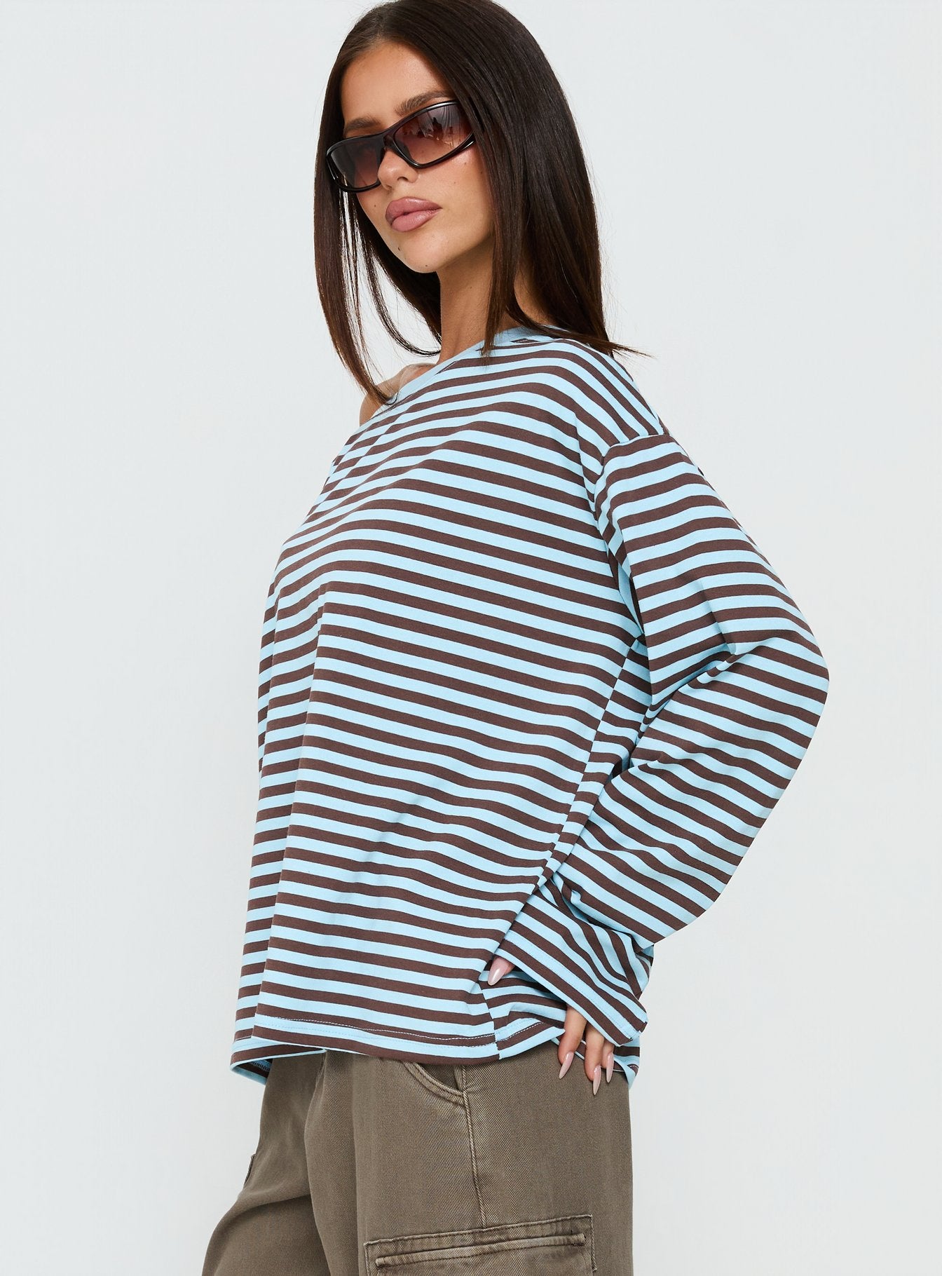 ollun』stripe tiered one-piece / cream ワンピース レディース 