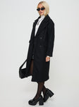 Longline coat Lapel collar, button fastening at front, front pockets Non-stretch, fully lined 