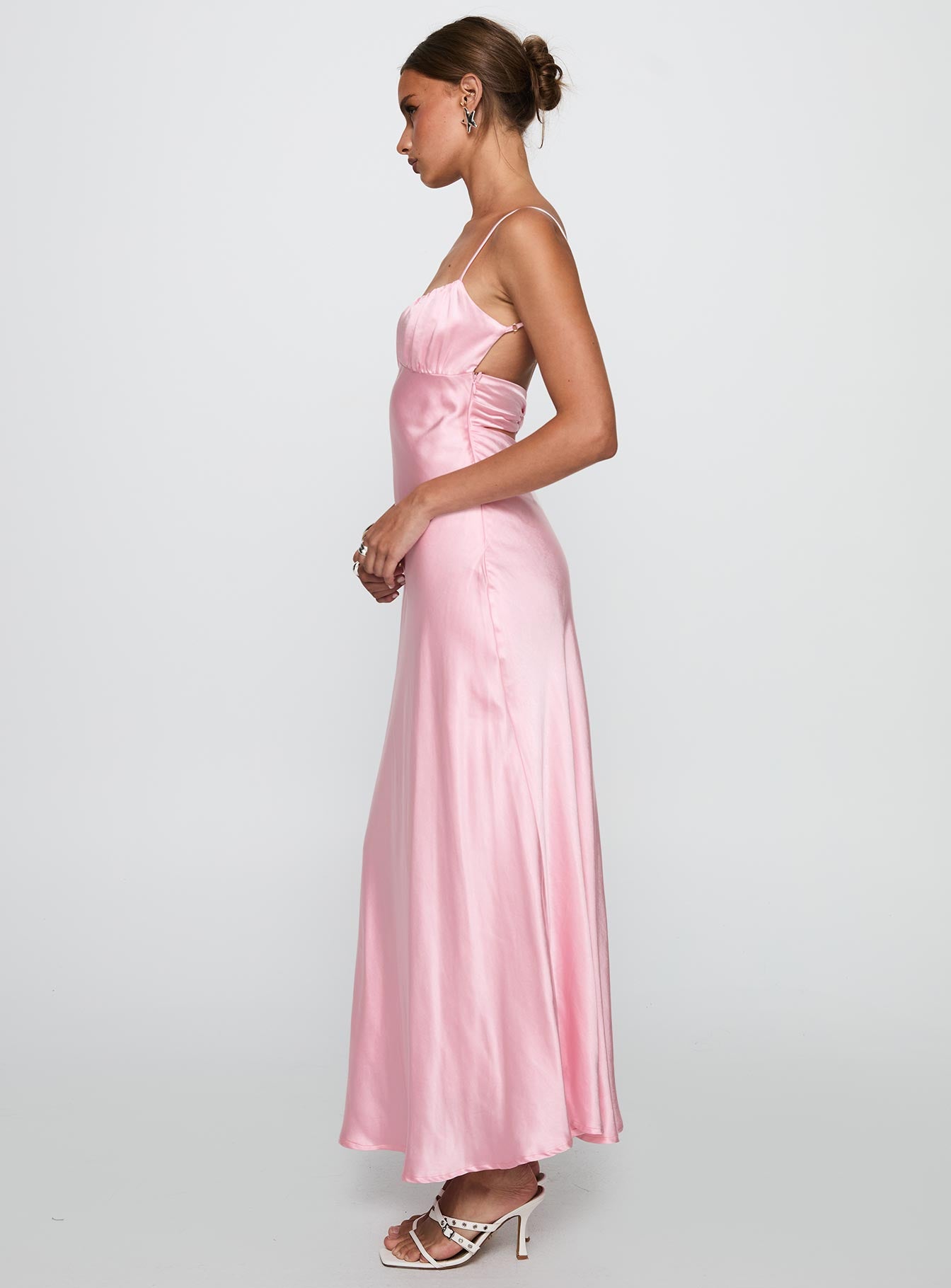 side view of model wearing Princess Polly Penelopi Maxi Dress Pink Sweetheart Neckline 