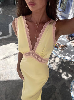 Prophecies Lace Maxi Dress Lemon