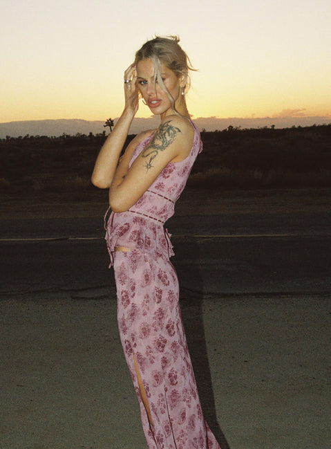 side view of model wearing Princess Polly Nikolise Top Purple Petite Sleeveless Plunger 