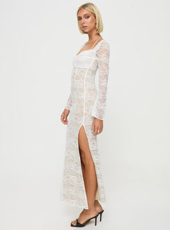 side view of model wearing Princess Polly Aubriella Lace Maxi Dress Cream Sweetheart Neckline 