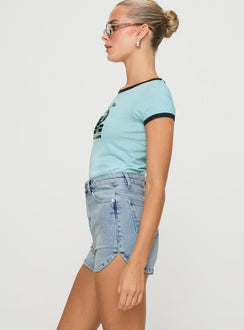 side view of model wearing Princess Polly Richardsons Denim Shorts Light Blue Wash High Waisted Shorts 