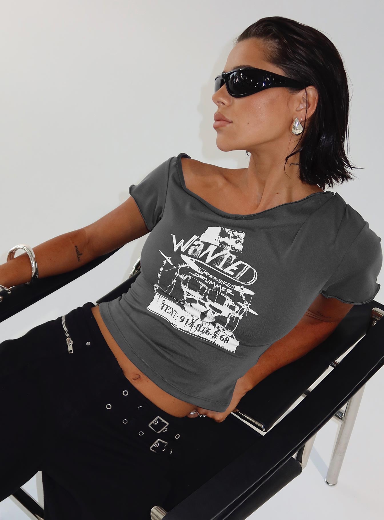 Star Wanted Asymmetrical Tee Grey