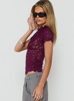 Quinbie Lace Short Sleeve Top Plum