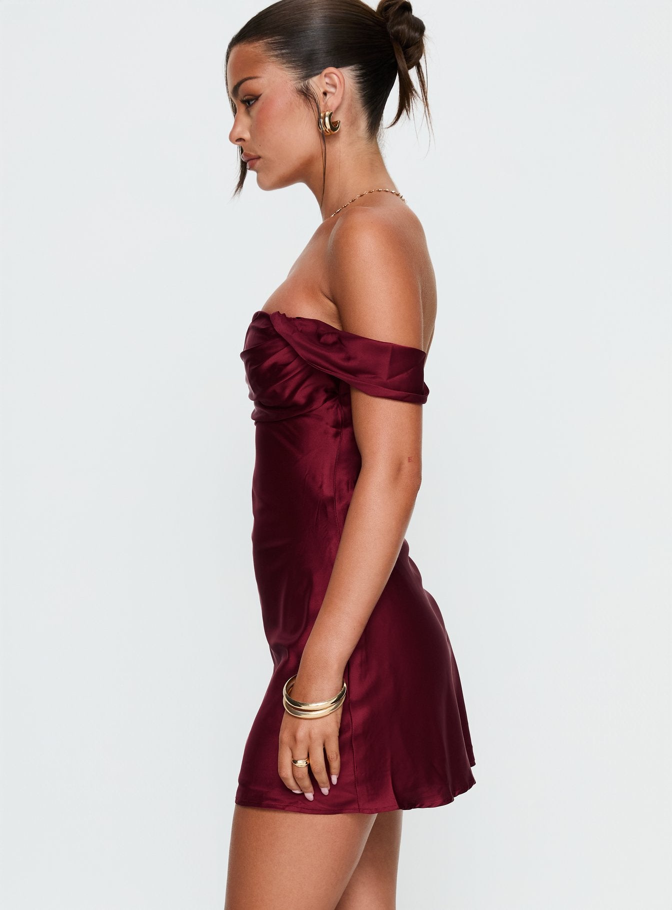 Zabbarra Off The Shoulder Mini Dress Burgundy