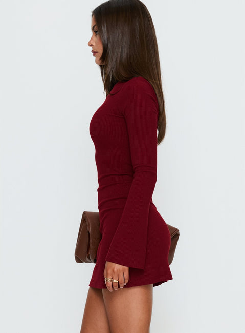 Bryanna Langarm-Minikleid Tiefes Merlot