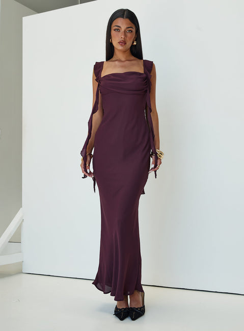 front view of model wearing Princess Polly Lanai Maxi Dress Plum Petite Square Neck 