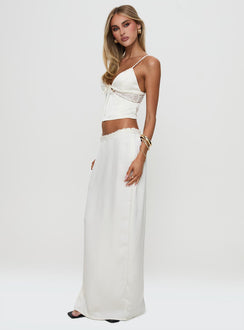 Karteah Satin Set Ivory