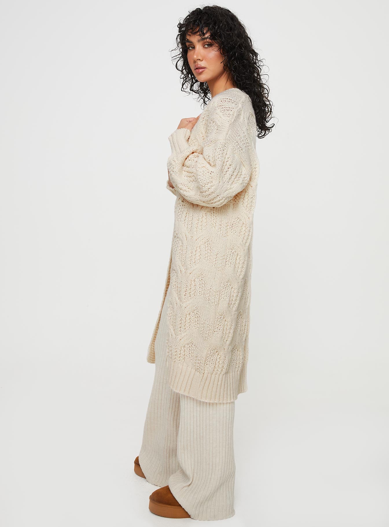 Bryer Longline Cardigan Cream Princess Polly  long 