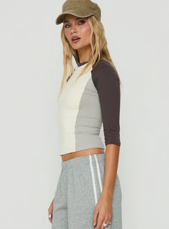 Daily Define 3/4 Sleeve Raglan Tee Multi