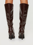 Knee-high boots Faux croc leather material, zip fastening at inside, square toe, stiletto heel