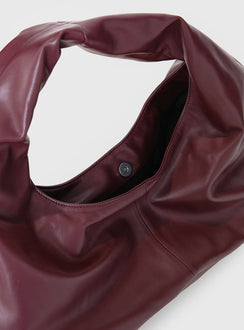 Feel A Way Shoulder Bag Burgundy