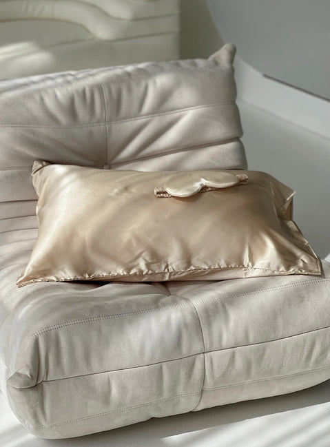 Sleep set Set includes 2 pillowcase & 1 sleep  mask  Soft silk-like  material, rectangular pillowcase, elasticated strap on mask