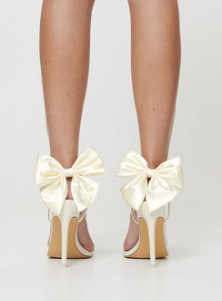 Fairytale Heels Cream