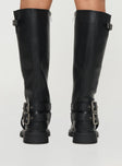 Black riding boots Low block heel, closed pointed toe, silver toned hardware