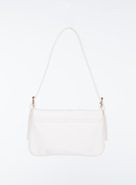 Silky shoulder bag Adjustable and removable shoulder strap, gold-toned hardware, magnetic button and zip fastening internal card slip