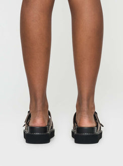 Sandals, double adjustable upper straps Chunky treaded sole, padded footbed