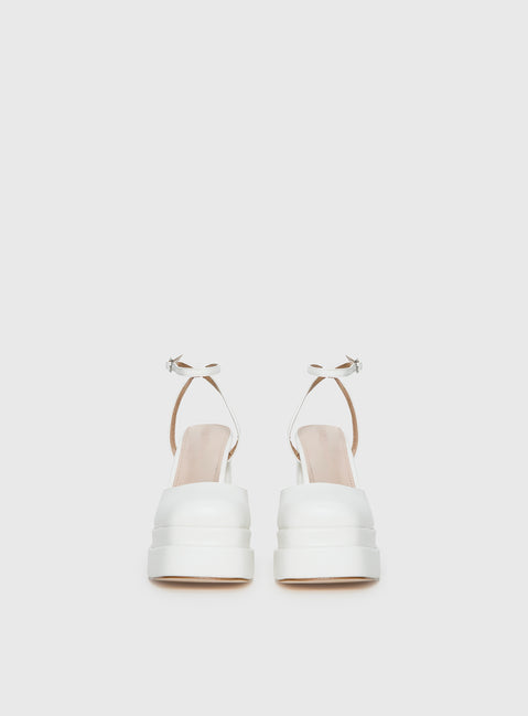 Alto Platform Heels Matte White