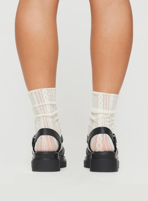 Ryland Sandals Black