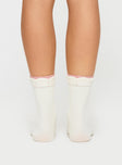 Knit socks with frill detail