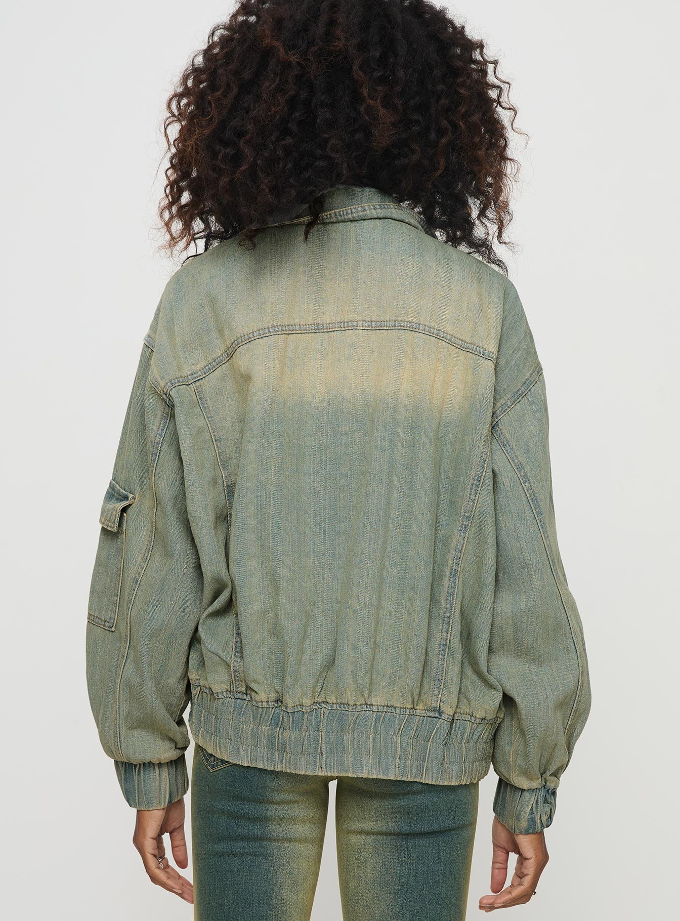 Denim bomber jacket Oversized fit, classic collar, exposed zip fastening, elasticated waistband Non-stretch material, fully lined  