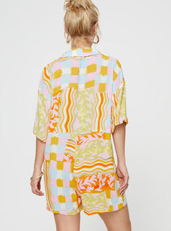 Graphic print romper Classic collar, button fastening at front